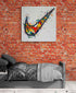 Chambre enfant, tableau Nike Swoosh, briques rouges murales.