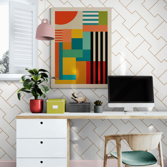 Affiche abstraite colorée suspendue dans un bureau lumineux à la décoration graphique, apportant une touche moderne et inspirante à l’espace de travail.