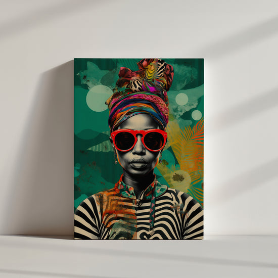 Cette toile affiche une femme africaine au turban vibrant et lunettes de soleil rouges, dégageant une forte présence de style.