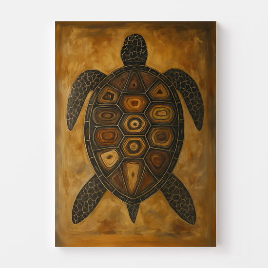 Gros plan du tableau de tortue tribale, montrant en détail la carapace riche en nuances brunes et orangées. Présenté sur fond neutre, il met en valeur le style ethnique et artistique de l’œuvre.