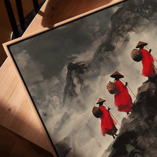 Tableau voyageurs rouges montagne brumeuse pour bureau scandinave