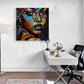 tableau pour bureau, femme noire street art, graffiti avec des couleurs primaires